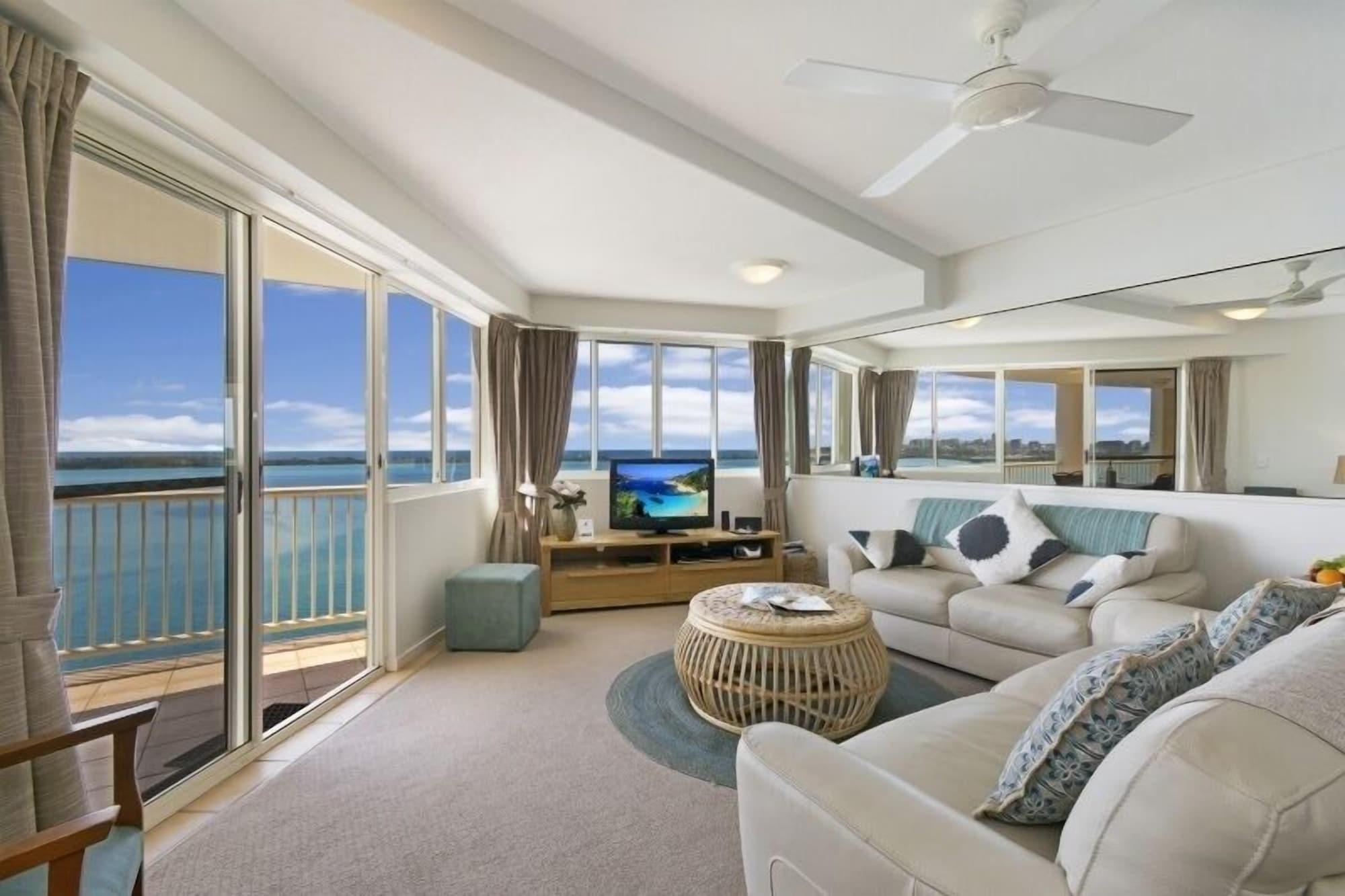 Riviere On Golden Beach Caloundra Eksteriør billede